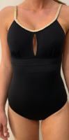 Maillot de bain une pièce - AVENTURIERE- New*
